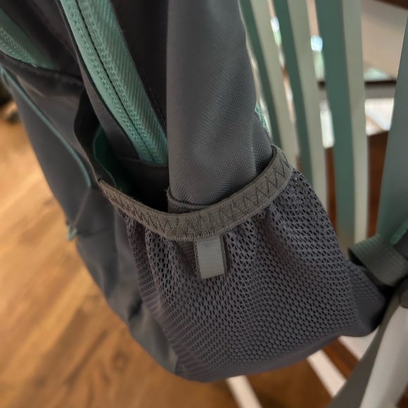 The North Face Men's Backpack - Gray - Picture 4 of 5